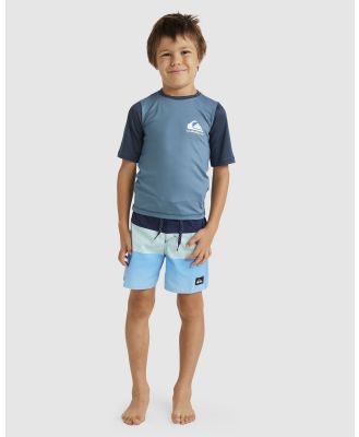 Quiksilver - Boys 2 7 Heats Omni Short Sleeve Rash Vwst - Swimwear (AEGEAN BLUE) Boys 2 7 Heats Omni Short Sleeve Rash Vwst