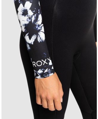 Roxy - 3 2mm Elite   Chest Zip Wetsuit For Women - Wetsuits (TRUE BLACK BLACK FLOWERS) 3-2mm Elite   Chest Zip Wetsuit For Women