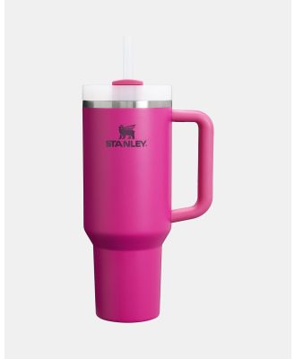 Stanley - Quencher H2.0 1.2L - Home (Fuchsia) Quencher H2.0 1.2L