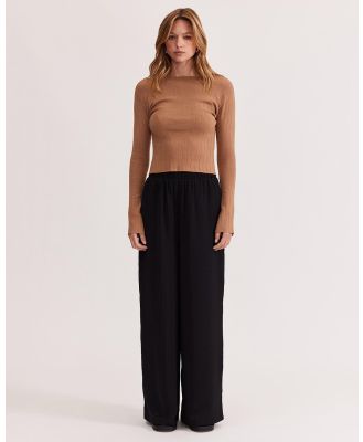 Staple the Label - Finley Boat Neck Knit Top - Tops (Camel) Finley Boat Neck Knit Top