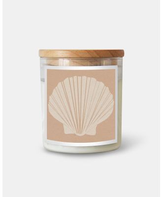 The Commonfolk Collective - Fan Shell Nude Candle - Bathroom (red) Fan Shell Nude Candle