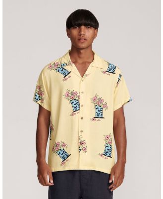The Critical Slide Society - Bunched Short Sleeve Resort Shirt - Casual shirts (yellow) Bunched Short Sleeve Resort Shirt
