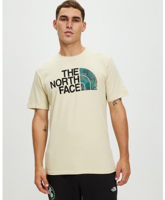The North Face - SS Half Dome Tee - Short Sleeve T-Shirts (Gravel, Dark Sage & Camo) SS Half Dome Tee