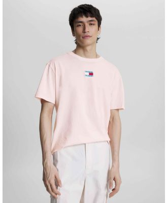 Tommy Jeans - Classic Center Pop Flag Tee - T-Shirts & Singlets (Faint Pink) Classic Center Pop Flag Tee