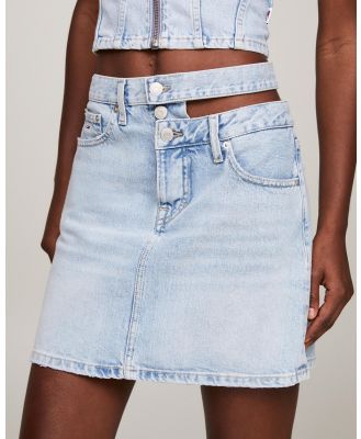 Tommy Jeans - Mom Cut Out Denim Mini Skirt - Denim skirts (Denim Light) Mom Cut Out Denim Mini Skirt