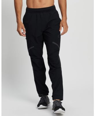 Under Armour - Unstoppable Cargo Pants - Cargo Pants (Black) Unstoppable Cargo Pants