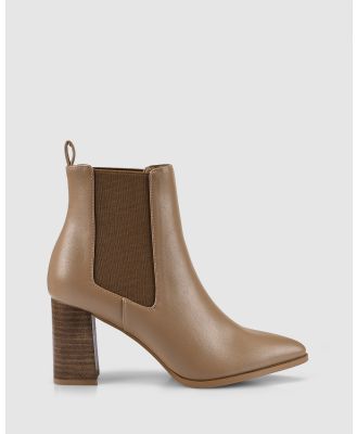 Verali - Magellan Chelsea Ankle Boots - Ankle Boots (Dark Camel) Magellan Chelsea Ankle Boots