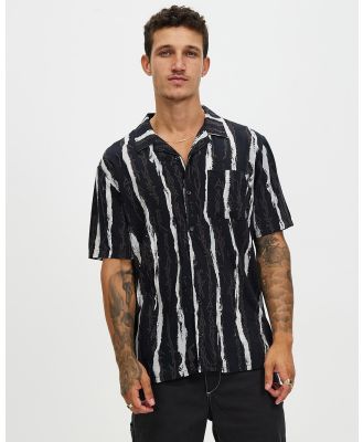 Volcom - Entertainment Hockey Dad Short Sleeve Shirt - Shirts & Polos (Stealth) Entertainment Hockey Dad Short Sleeve Shirt