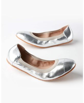 Walnut Melbourne - Ava Leather Ballet - Casual Shoes (Silver) Ava Leather Ballet