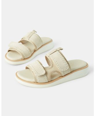 Walnut Melbourne - Capri Leather Slide - Casual Shoes (Beige) Capri Leather Slide