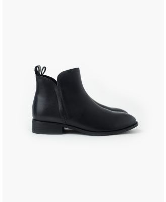 Walnut Melbourne - Douglas Leather Boot - Heels (Black) Douglas Leather Boot