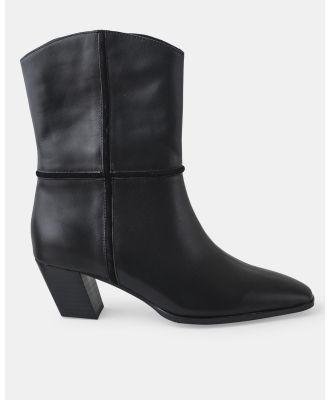 Walnut Melbourne - Ulla Leather Boot - Boots (Black) Ulla Leather Boot