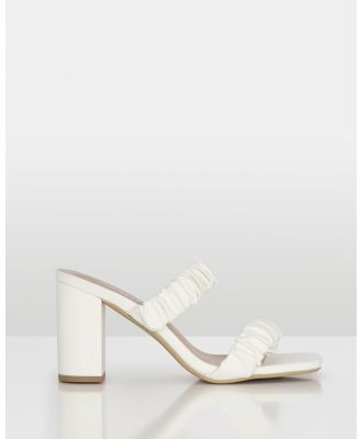 Wildfire - Emilee White - Sandals (White) Emilee-White