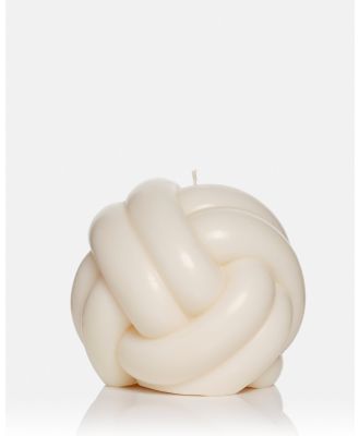 XRJ Celebrations - In Knots Candle - Home (White) In Knots Candle