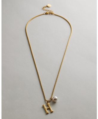 Zahar - Pearl Letter H Necklace - Jewellery (Gold) Pearl Letter H Necklace